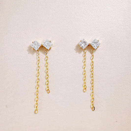 0.71 ctw Bow Princess-Cut Lab-Grown Diamond Earrings in 18K Yellow Gold