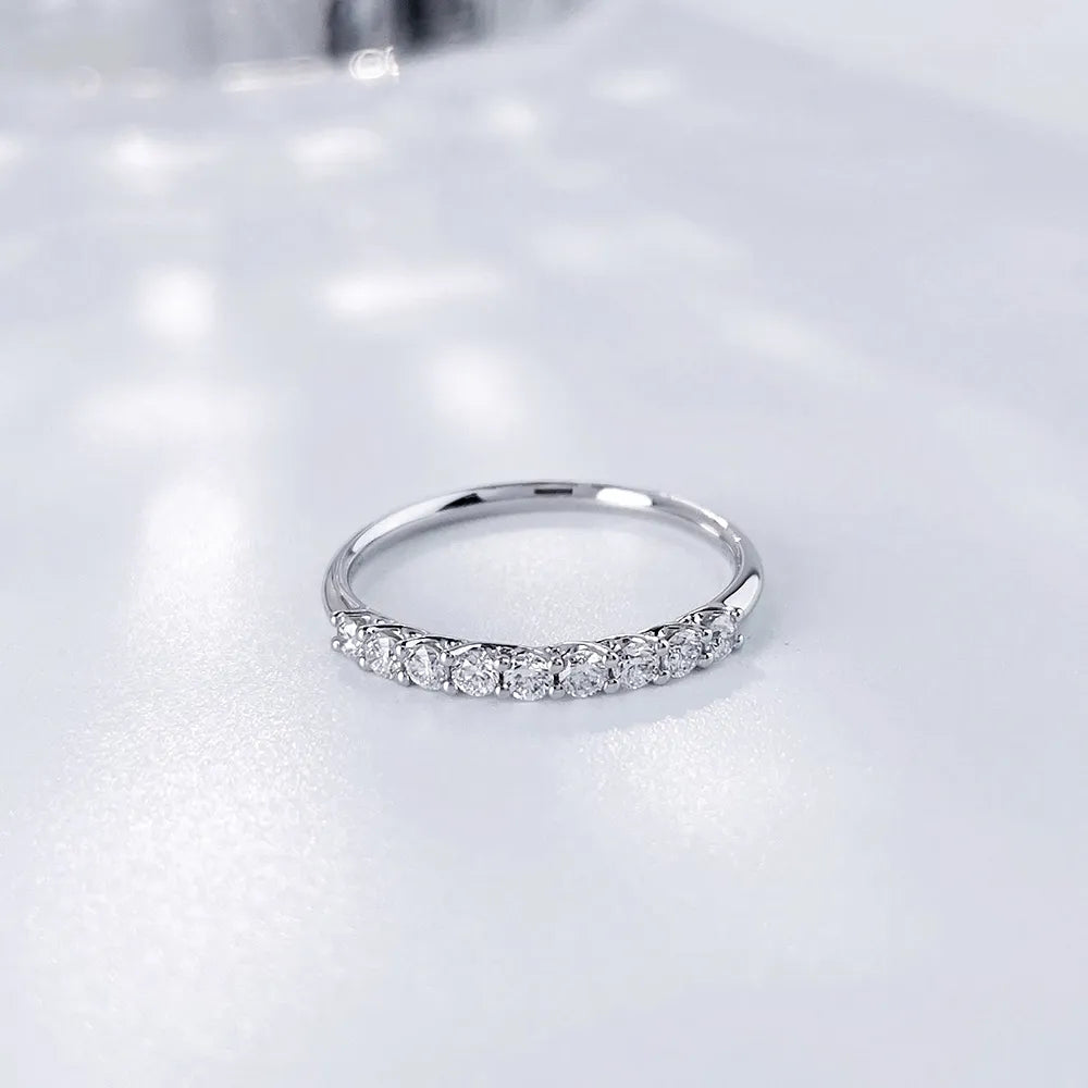 0.29 ctw Statement Round-Cut Lab-Grown Diamond Band in 18K White Gold – APYFR0003-W
