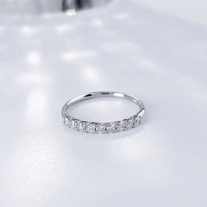 0.29 ctw Statement Round-Cut Lab-Grown Diamond Band in 18K White Gold – APYFR0003-W