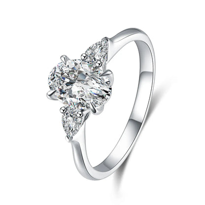 1.04 ct Oval-Cut Lab-Grown Diamond Three-Stone Ring in 18K White Gold – APYFR0008-W
