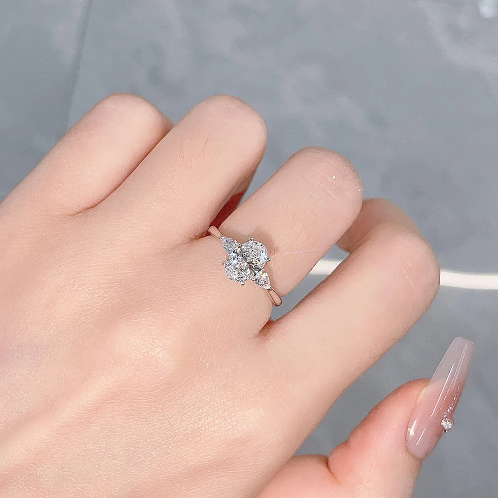 1.04 ct Oval-Cut Lab-Grown Diamond Three-Stone Ring in 18K White Gold – APYFR0008-W