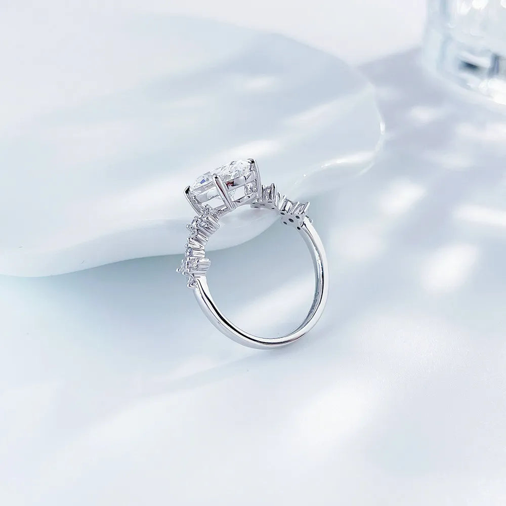 2.06 ct Celestial Four-Prong Oval-Cut Lab-Grown Diamond Ring in PT950 Platinum – APYFR0012-PT