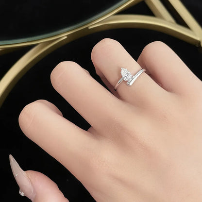 0.56 ct Minimalist Pear-Cut Lab-Grown Diamond Ring in PT950 Platinum