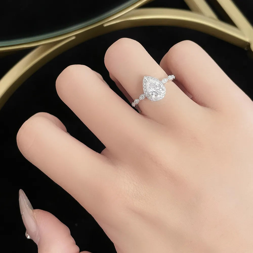 1.04 ct Three-Prong Pear-Cut Lab-Grown Diamond Ring in PT950 Platinum – APYFR0021-PT