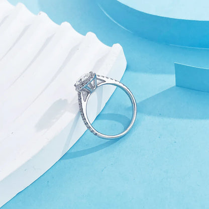 1.01 ct Statement Four-Prong Oval-Cut Lab-Grown Diamond Ring in PT950 Platinum – APYFR0031-PT