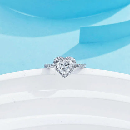 1.06 ct Three-Prong Heart-Cut Lab-Grown Diamond Ring in PT950 Platinum – APYFR0032-PT