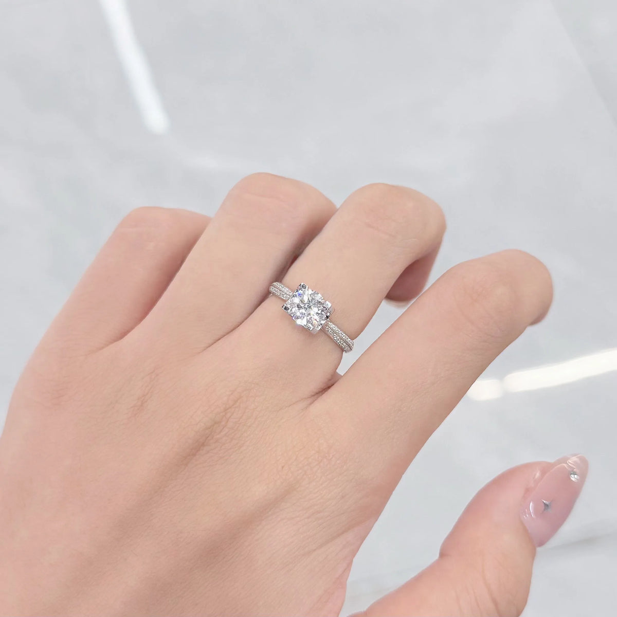 1.03 ct Minimalist Four-Prong Round-Cut Lab-Grown Diamond Ring in PT950 Platinum
