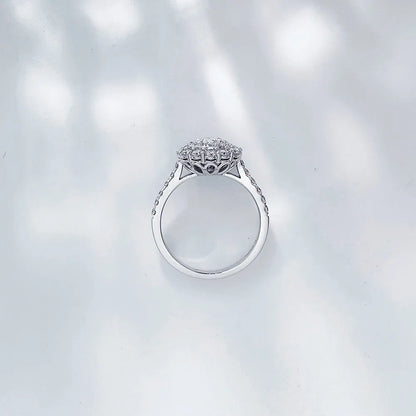 0.42 ct Vintage Four-Prong Oval-Cut Lab-Grown Diamond Ring in PT950 Platinum