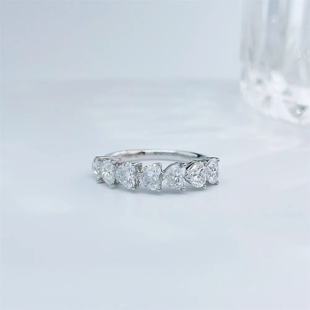 0.68 ctw Heart-Cut Lab-Grown Diamond Band in PT950 Platinum – APYFR0053-PT