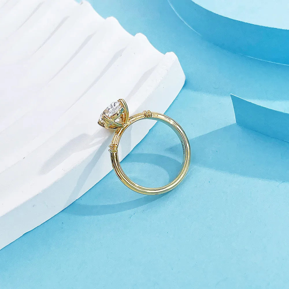 2.28 ct Vintage Four-Prong Oval-Cut Lab-Grown Diamond Ring in 18K Yellow Gold