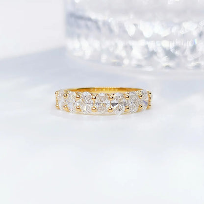1.06 ctw Classic Oval-Cut Lab-Grown Diamond Band in 18K Yellow Gold