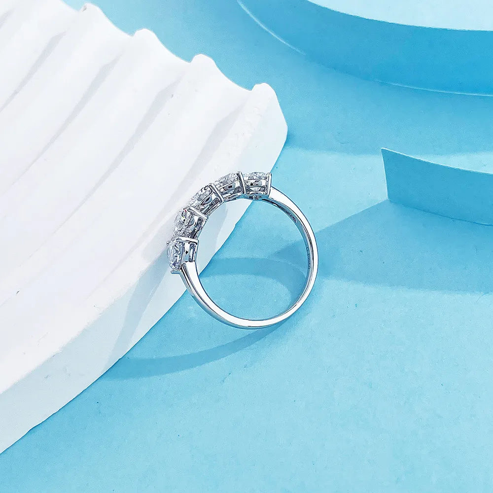1.49 ctw Heart-Cut Lab-Grown Diamond Band in PT950 Platinum – APYFR0063-PT