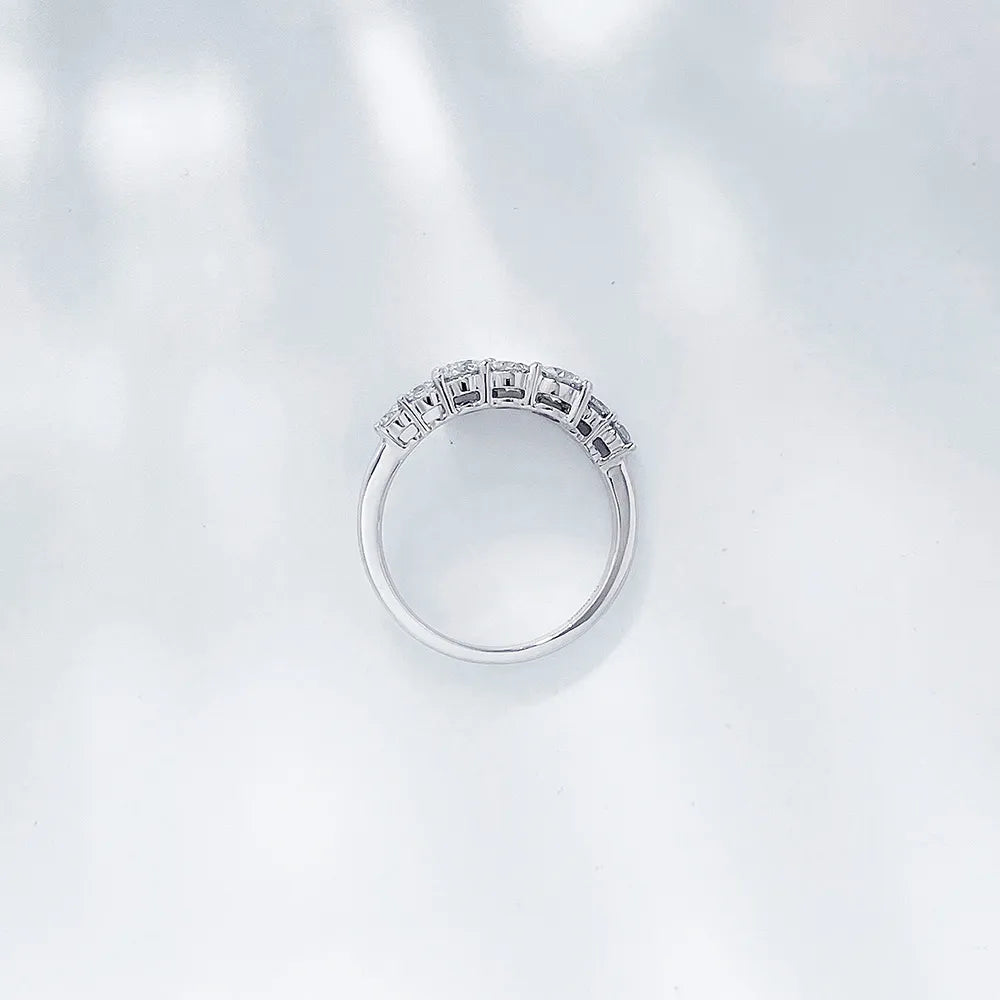 1.12 ctw Vintage Round-Cut Lab-Grown Diamond Band in PT950 Platinum