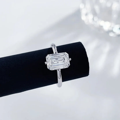 1 ct Minimalist Four-Prong Emerald-Cut Lab-Grown Diamond Ring in PT950 Platinum – APYFR0066-PT