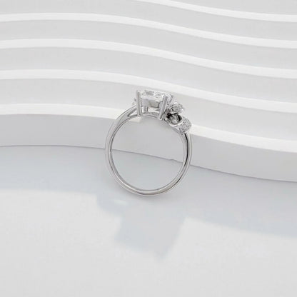 2.61 ct Bow Radiant-Cut Lab-Grown Diamond Ring in PT950 Platinum