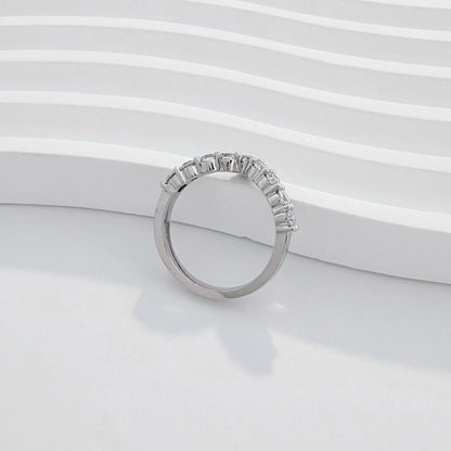 0.72 ctw Minimalist Mixed-Cut Lab-Grown Diamond Band in PT950 Platinum