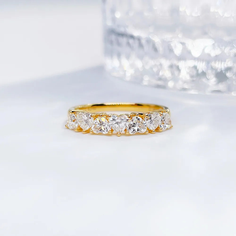 1.03 ctw Heart-Cut Lab-Grown Diamond Band in 18K Yellow Gold – APYFR0094-Y