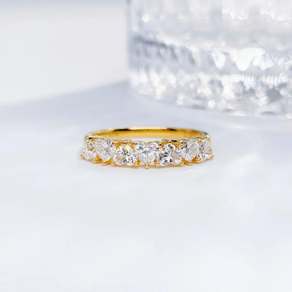 1.03 ctw Heart-Cut Lab-Grown Diamond Band in 18K Yellow Gold – APYFR0094-Y