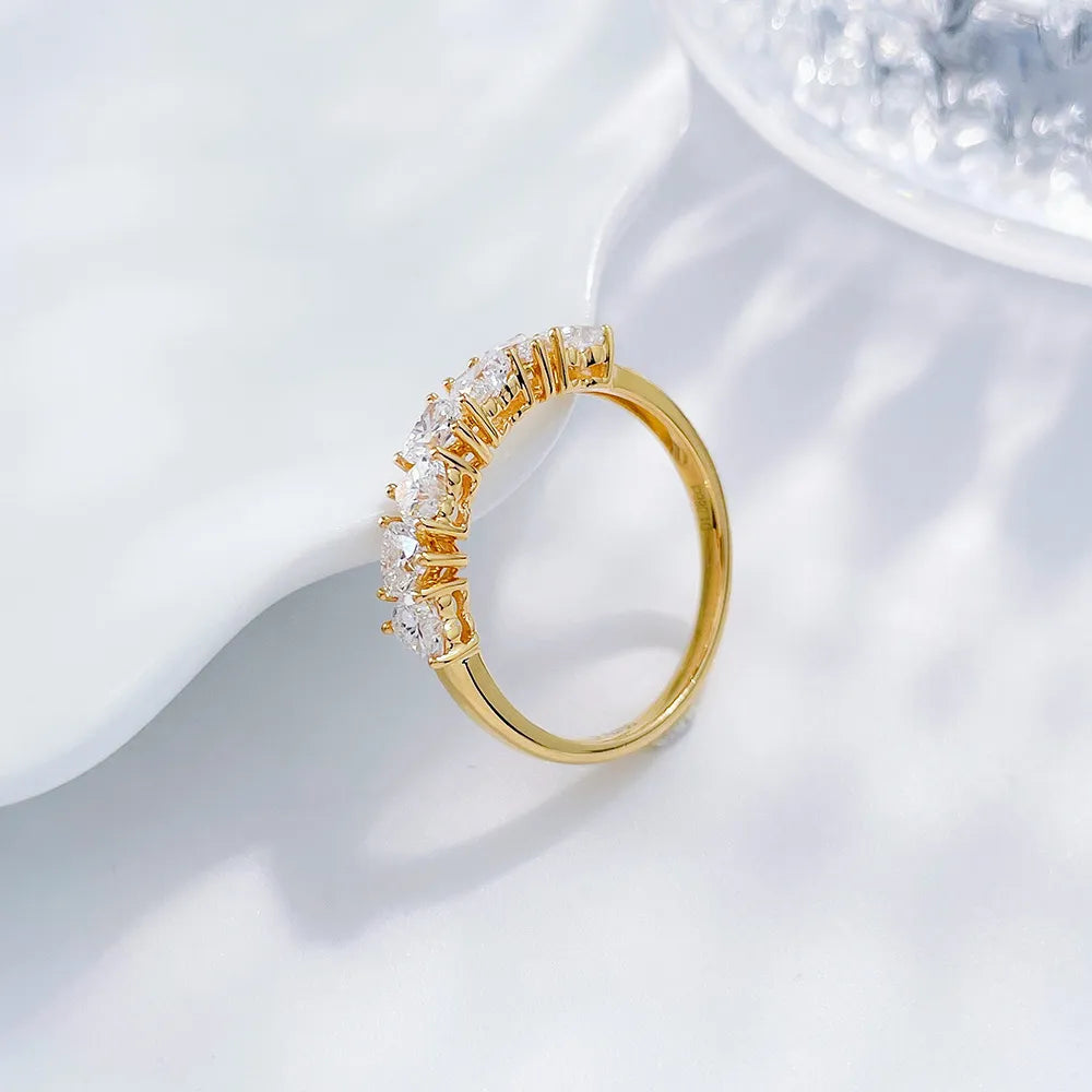 1.03 ctw Heart-Cut Lab-Grown Diamond Band in 18K Yellow Gold – APYFR0094-Y
