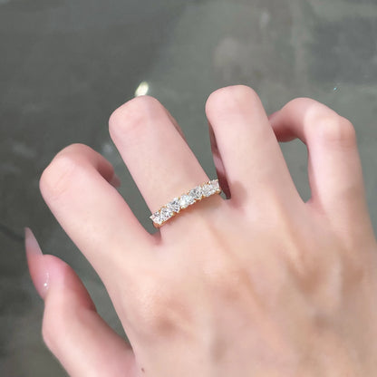 1.03 ctw Heart-Cut Lab-Grown Diamond Band in 18K Yellow Gold – APYFR0094-Y