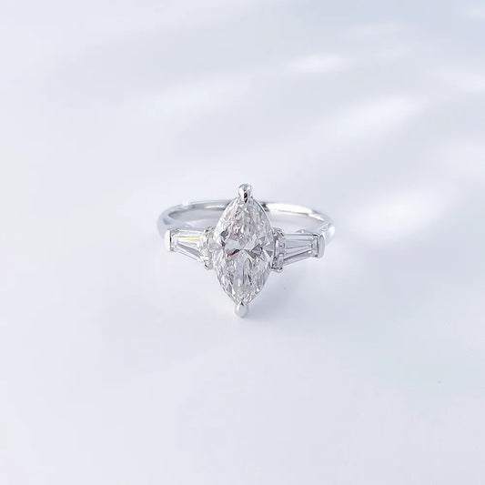 1.03 ct Butterfly Marquise-Cut Lab-Grown Diamond Ring in PT950 Platinum