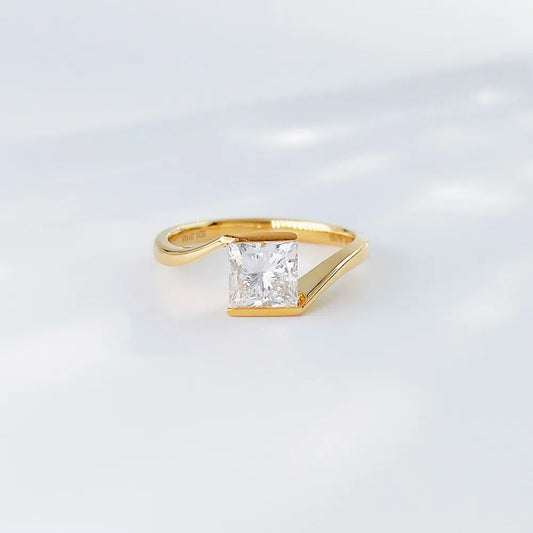 1.01 ct Minimalist Princess-Cut Lab-Grown Diamond Ring in 18K Yellow Gold – APYFR0107-Y