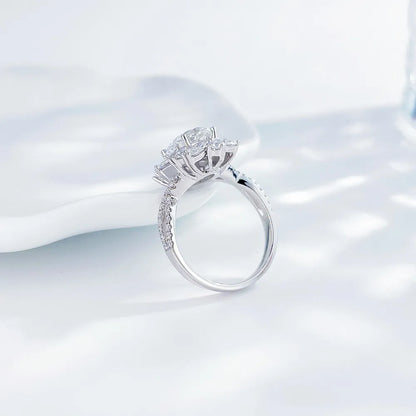 2.21 ct Statement Four-Prong Oval-Cut Lab-Grown Diamond Ring in PT950 Platinum – APYFR0115-PT