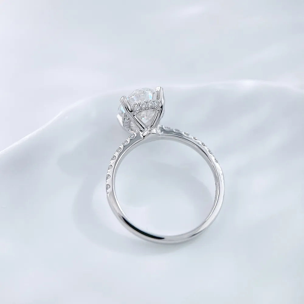 3.3 ct Celestial Four-Prong Oval-Cut Lab-Grown Diamond Ring in PT950 Platinum – APYFR0117-PT
