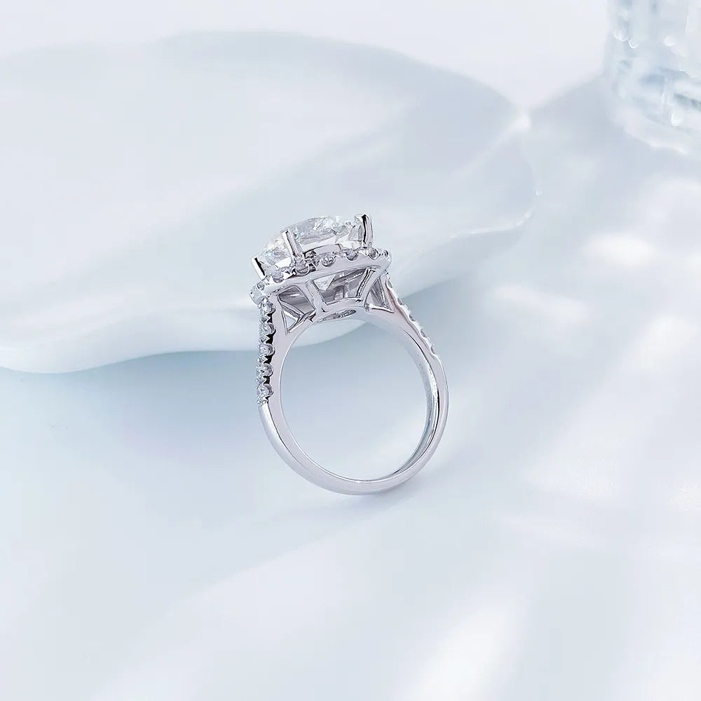 5.06 ct Statement Four-Prong Round-Cut Lab-Grown Diamond Halo Ring in PT950 Platinum