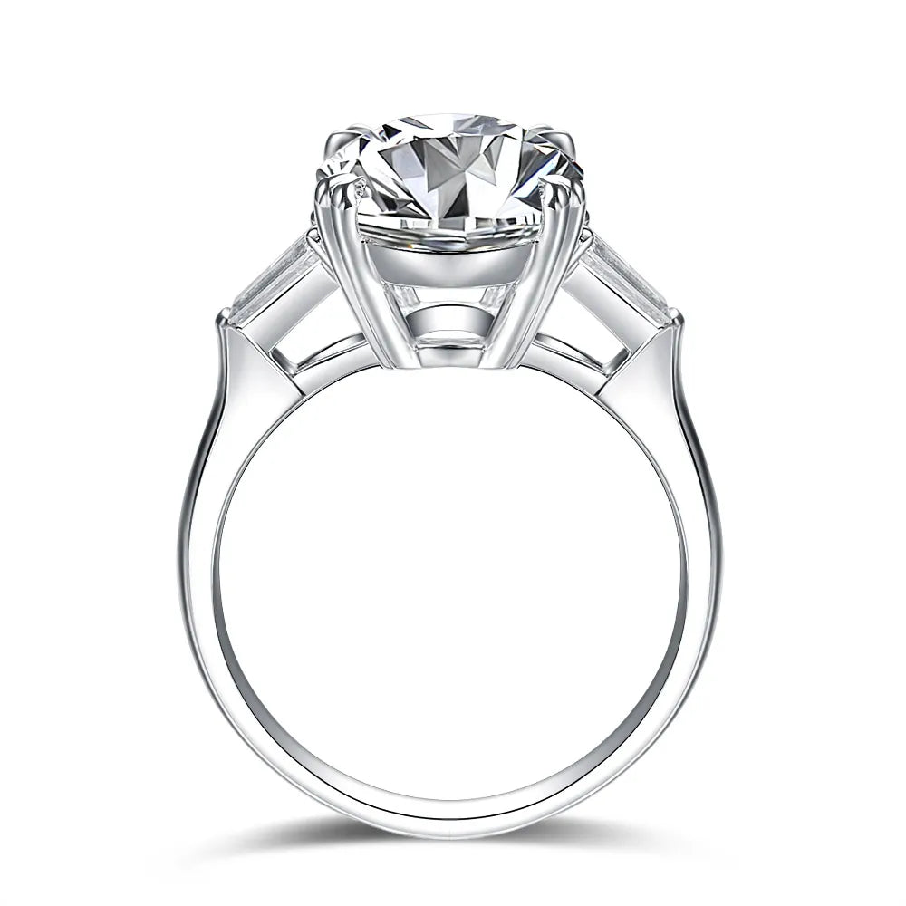 5.04 ct Oval-Cut Lab-Grown Diamond Three-Stone Ring in 18K White Gold – APYFR0143-W