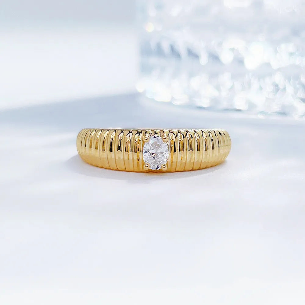 0.39 ct Minimalist Oval-Cut Lab-Grown Diamond Ring in 18K Yellow Gold – APYFR0172-Y