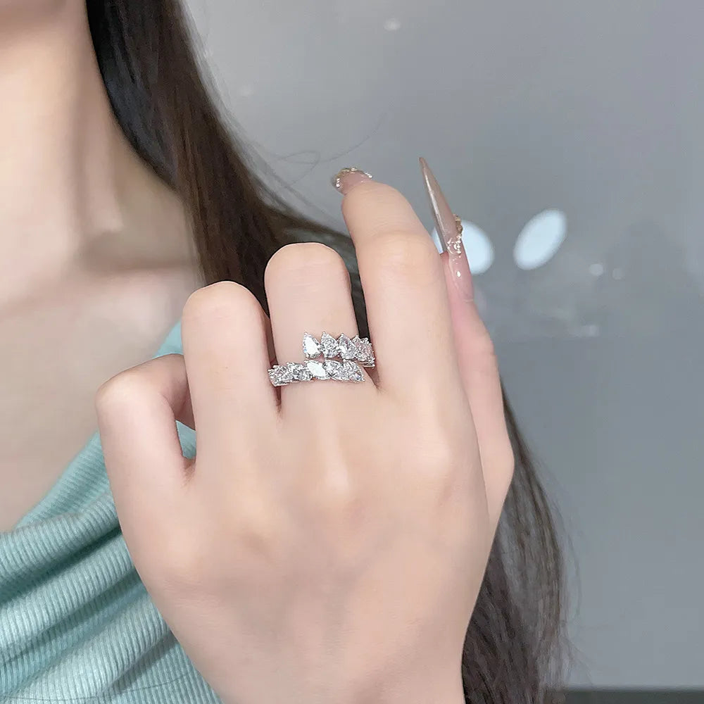 2.33 ctw Statement Mixed-Cut Lab-Grown Diamond Band in PT950 Platinum