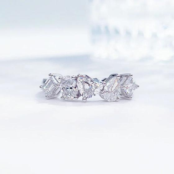 1.09 ctw Mixed-Cut Lab-Grown Diamond Band in PT950 Platinum