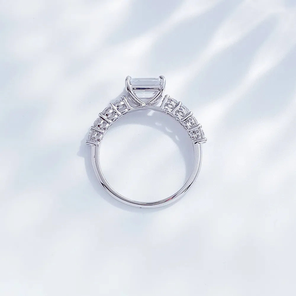 1.06 ct Emerald-Cut Lab-Grown Diamond Ring in PT950 Platinum – APYFR0180-PT