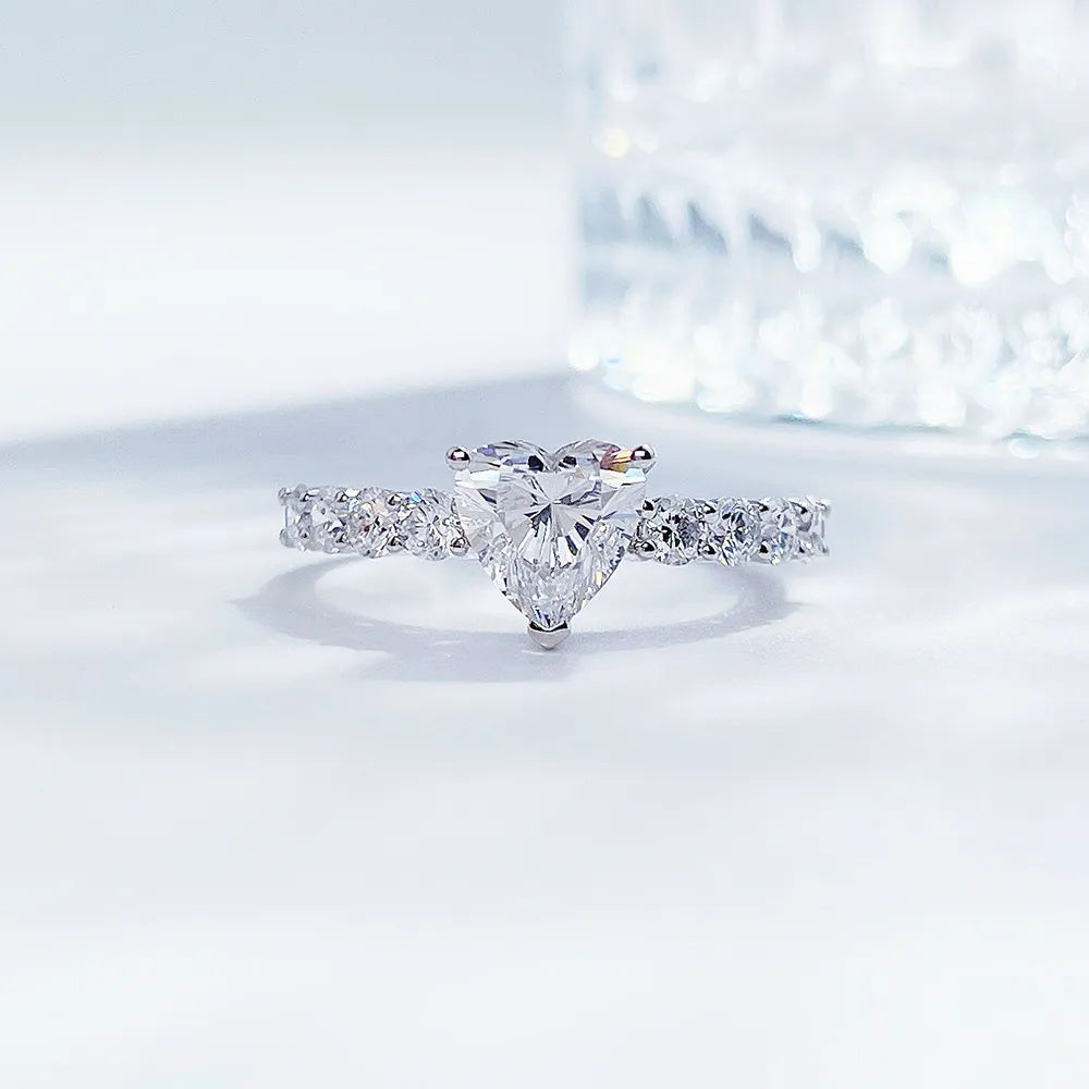 1.06 ct Heart-Cut Lab-Grown Diamond Ring in PT950 Platinum – APYFR0181-PT