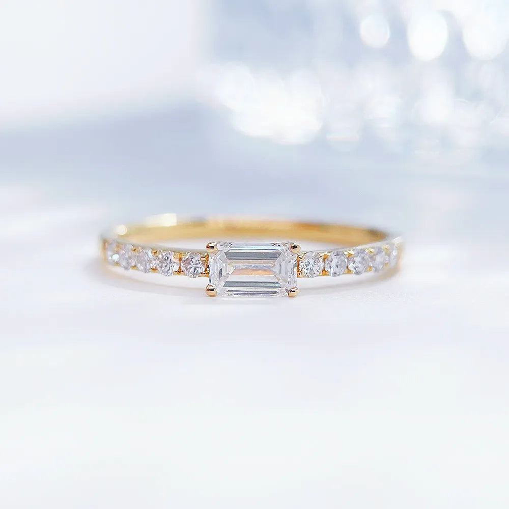 0.31 ct Emerald-Cut Lab-Grown Diamond Ring in 18K Yellow Gold – APYFR0187-Y