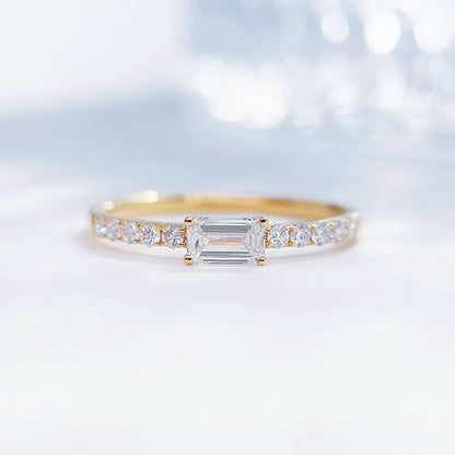 0.31 ct Emerald-Cut Lab-Grown Diamond Ring in 18K Yellow Gold – APYFR0187-Y