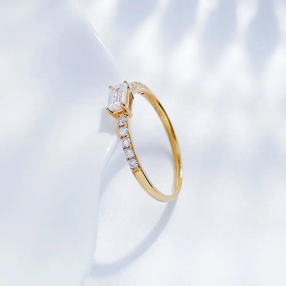 0.31 ct Emerald-Cut Lab-Grown Diamond Ring in 18K Yellow Gold – APYFR0187-Y