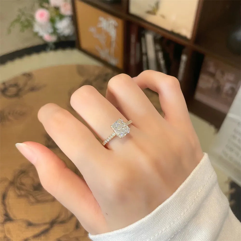 2.37 ct Four-Prong Radiant-Cut Lab-Grown Diamond Ring in 18K Yellow Gold – APYFR0195-Y