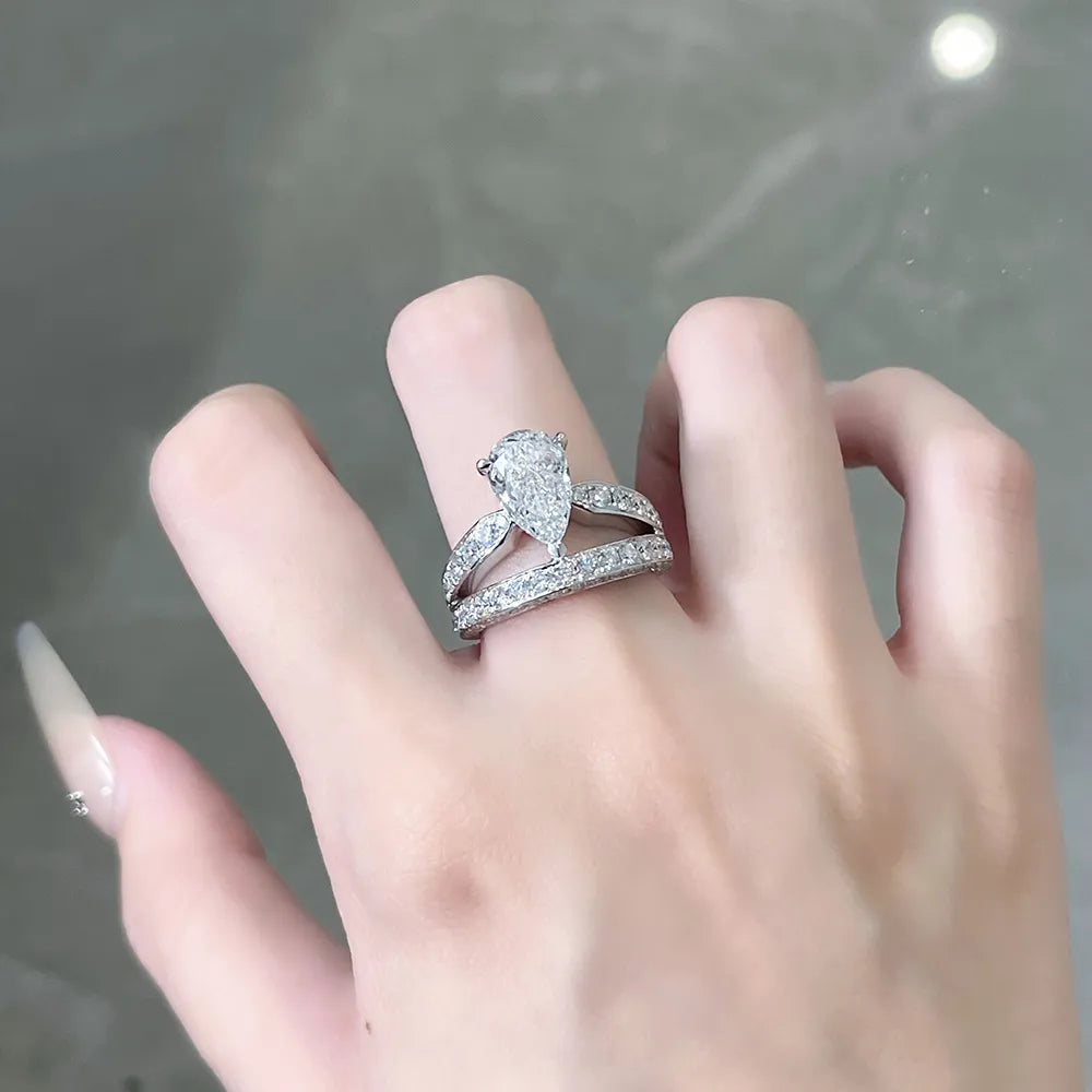 3.01 ct Celestial Three-Prong Pear-Cut Lab-Grown Diamond Ring in PT950 Platinum