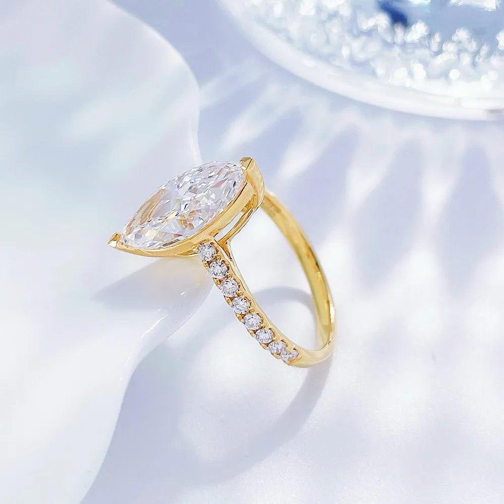 3.07 ct Marquise-Cut Lab-Grown Diamond Ring in 18K Yellow Gold – APYFR0208-Y