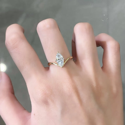 1.21 ct Heart Four-Prong Marquise-Cut Lab-Grown Diamond Ring in 18K Yellow Gold