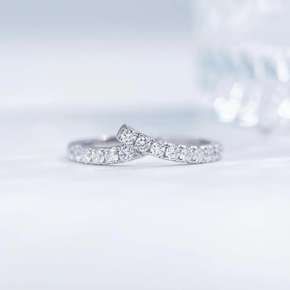 0.86 ctw Celestial Round-Cut Lab-Grown Diamond Ring in PT950 Platinum – APYFR0219-PT