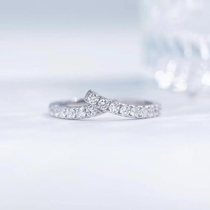 0.86 ctw Celestial Round-Cut Lab-Grown Diamond Ring in PT950 Platinum – APYFR0219-PT