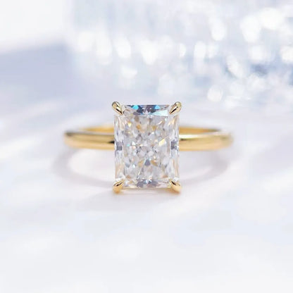 3.09 ct Minimalist Four-Prong Radiant-Cut Lab-Grown Diamond Ring in 18K Yellow Gold