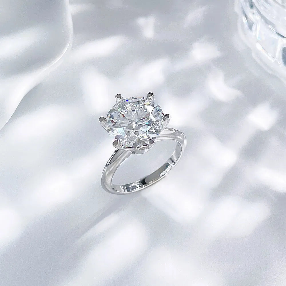 5.02 ct Crown Six-Prong Round-Cut Lab-Grown Diamond Ring in PT950 Platinum