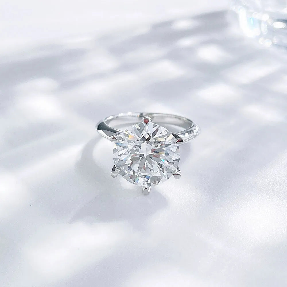 5.02 ct Crown Six-Prong Round-Cut Lab-Grown Diamond Ring in PT950 Platinum