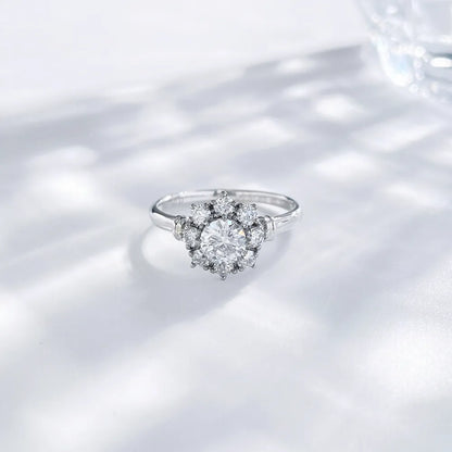 0.52 ct Crown Round-Cut Lab-Grown Diamond Ring in 18K White Gold – APYFR0236-W