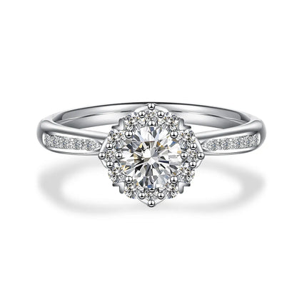 0.52 ct Statement Four-Prong Round-Cut Lab-Grown Diamond Ring in PT950 Platinum – APYFR0239-PT
