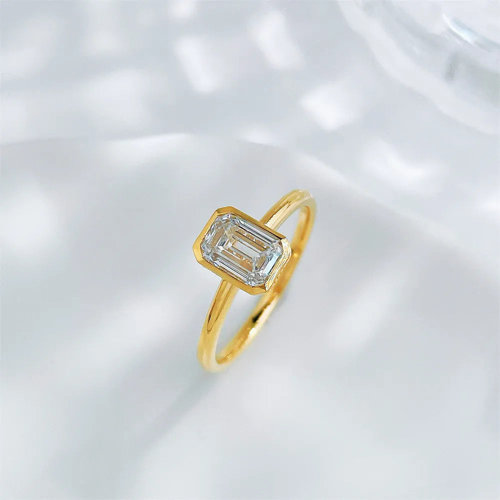 1.07 ct Geometric Emerald-Cut Lab-Grown Diamond Ring in 18K Yellow Gold